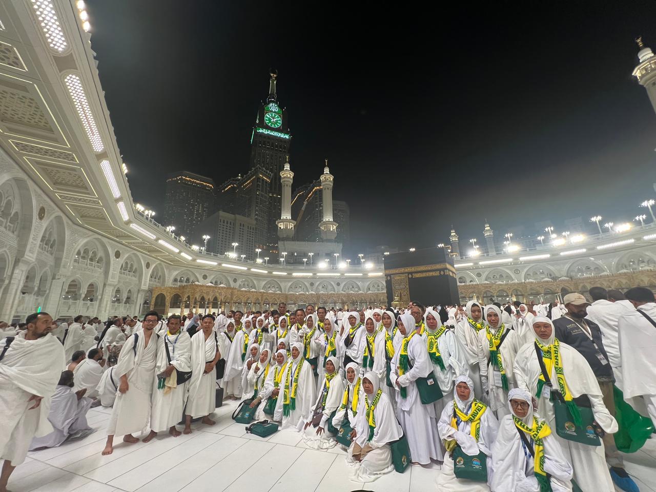 Foto Bersama Kabah (2)